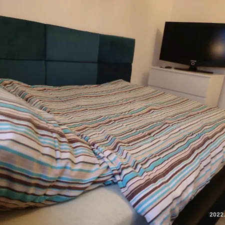 Julia Kwiatowa דירה